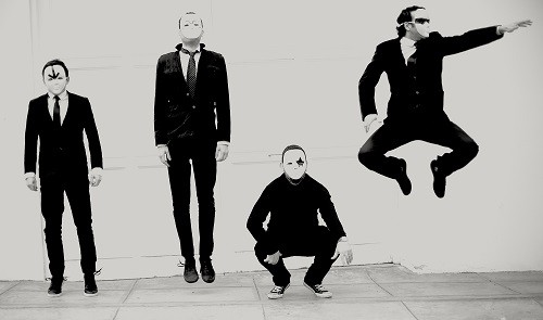 Los Turbopótamos presentan su primer disco en vinilo en el Sargento Pimienta