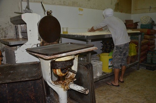 SMP clausuró panaderías que preparaban turrones contaminados con químicos