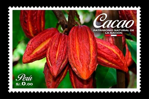 Ponen en circulación primera estampilla conmemorativa sobre el cacao, gracias a DEVIDA y Serpost