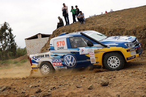 Álvaro Silva y su VW Amarok Van por la gloria