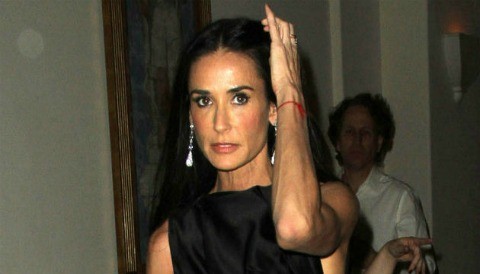 Demi Moore: La llamada al 911 causa controversia en Sacramento