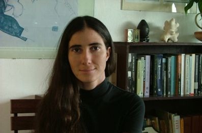Bloggera cubana Yoani Sánchez lamenta no haber podido llegar al Perú