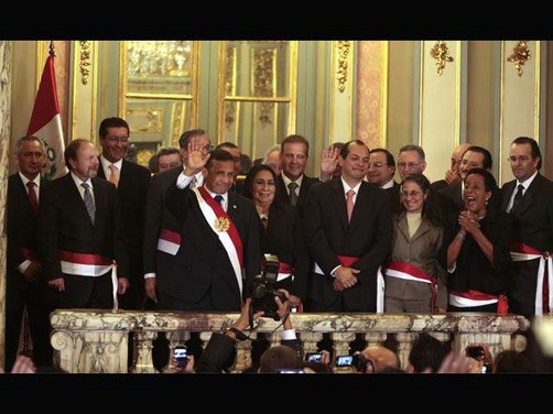 Ministros de Humala se presentan este 25 de agosto ante el Congreso