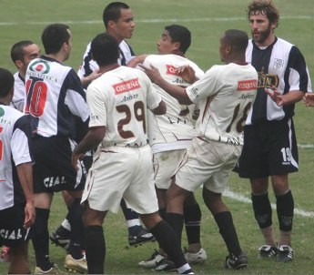 Revive el primer clásico del año entre Alianza Lima y Universitario de Deportes