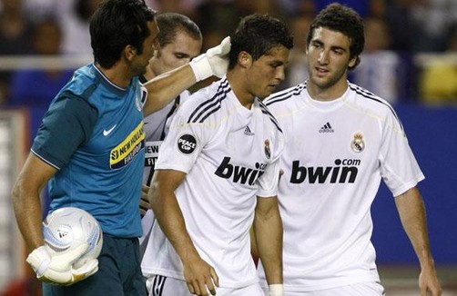 Real Madrid empató 0-0 con el Racing de Santander