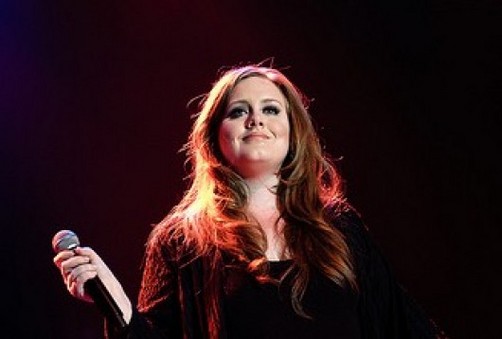 Adele gana el premio Álbum favorito Pop Rock en los AMA's 2011