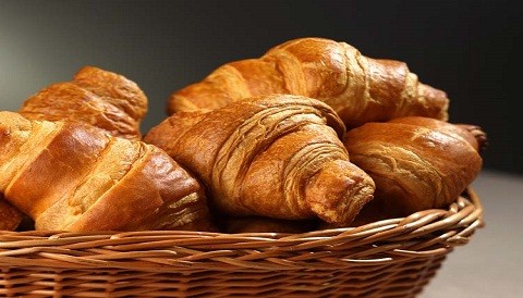 Hombre asaltaba panaderías para robar croissants