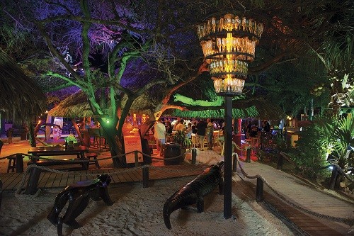 El Ritmo de la Noche de Aruba