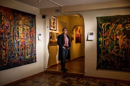 JW Marriott El Convento Cusco presenta exposición de galardonado artista textil Máximo Laura