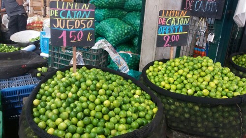 Precio del limón bajó y se vende a partir de s/. 1.00 kilo en el Gran Mercado Mayorista de Lima