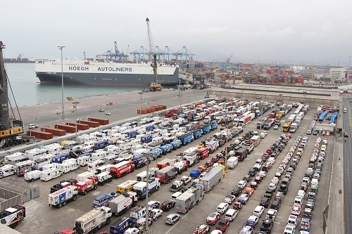 APM Terminals Callao recibió los vehículos para el Dakar 2018