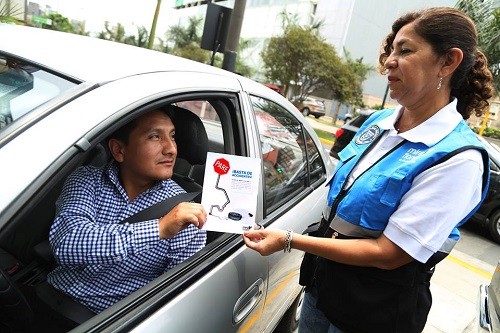 Uso de cinturón de seguridad reduce en 90% riesgo de muerte en caso de accidentes