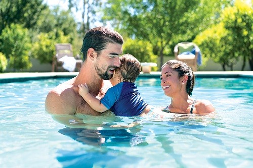 Bebés bajo el agua: los beneficios de la natación para los más pequeños