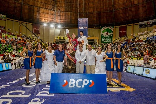 BCP premió al 'Campeón de Campeones' en el 58° Concurso Nacional de Marinera