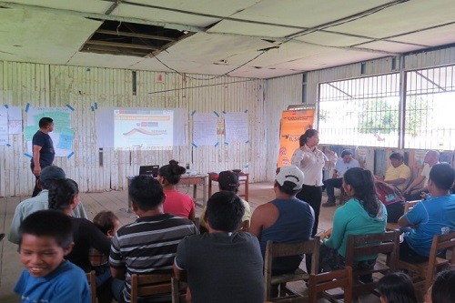 Sernanp desarrolla primera reunión informativa de consulta previa en Reserva Comunal El Sira