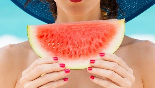 6 alimentos que harán lucir la piel hidratada y saludable