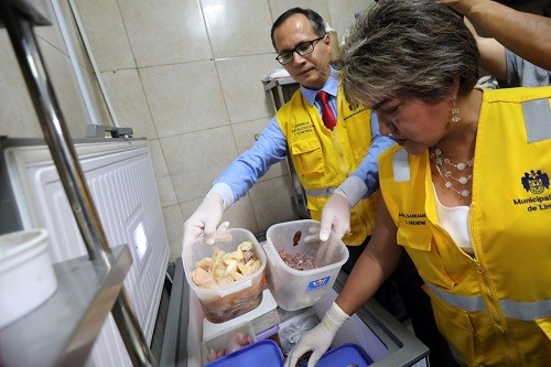 Cebicherías clausuradas por la MML operaban en pésimas condiciones