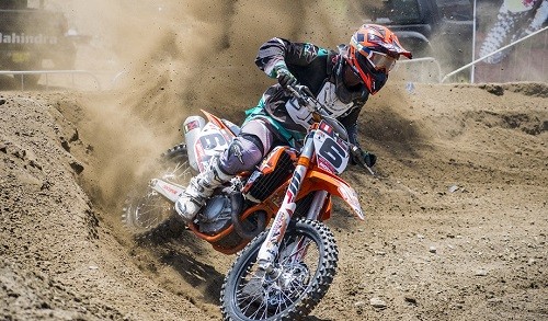 Ian Salazar triunfa en la primera fecha del Campeonato Nacional de Supercross