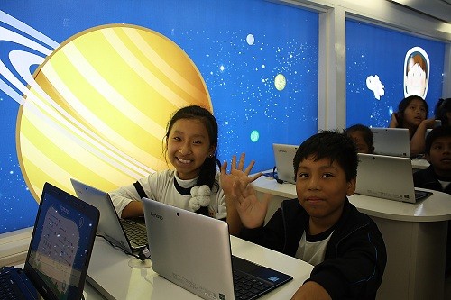 Más de 25 mil escolares de Junín aprenderán en bus digital