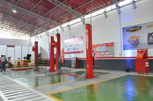 Derco inauguró en Huacho moderno taller para atender a todo el Norte chico