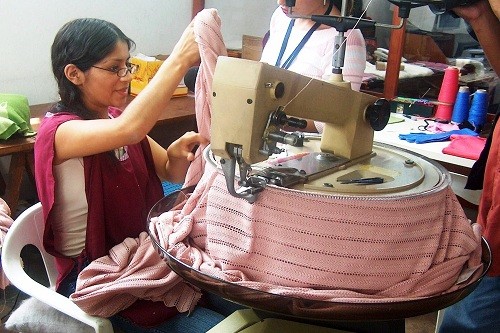 Envíos de cadena textil-confecciones crecen 10% en el primer trimestre
