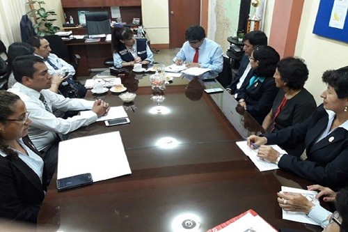 Alcaldes provinciales de Huánuco asumen compromiso de combatir la anemia y la mortalidad materna e infantil