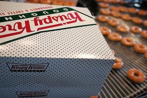 Krispy Kreme celebra el 'Día internacional de la Doughnut' completando la docena de todos sus clientes