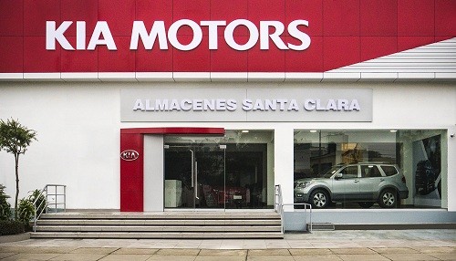 Kia amplía sus puntos de venta gracias a alianza con almacenes Santa Clara