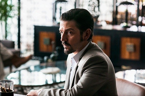 Primeras imágenes de Michael Peña y Diego Luna en Narcos: México