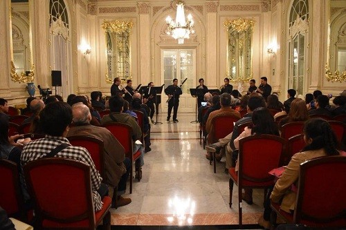 Continúan las obras de teatro y los conciertos en el salón dorado del Teatro Municipal