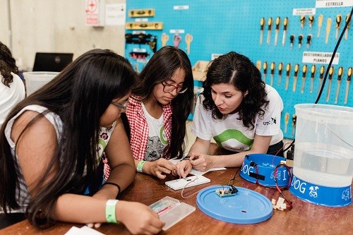 UTEC brindará talleres gratuitos de ciencia, tecnología e innovación