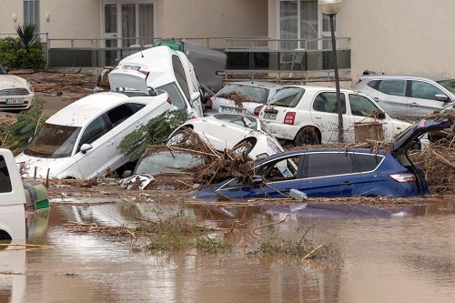 España: Inundación repentina de Mallorca mata al menos a ocho
