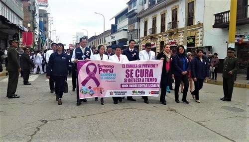 Minsa lanza campaña nacional 'Semana Perú contra el Cáncer' en Huancayo