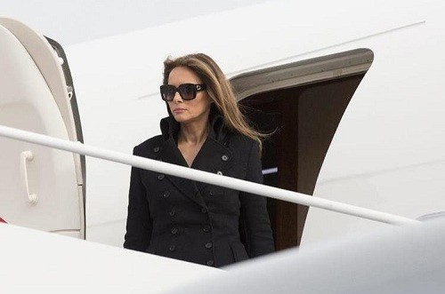 El avión de Melania Trump realiza un aterrizaje de emergencia