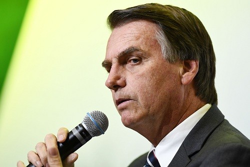 Facebook cerró 68 páginas y 43 cuentas pro Jair Bolsonaro