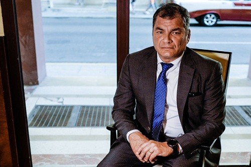 El expresidente de Ecuador Rafael Correa solicita asilo en Bélgica