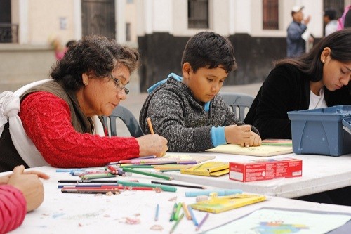 Municipalidad De Lima continúa con el proyecto cultural 'Arte en Tu Plaza'
