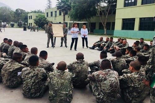 Perú: Ministerio de Salud capacitó a miembros del Ejército para continuar lucha contra la anemia