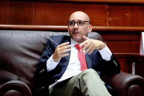 Christian Sánchez renunció al cargo de ministro de Trabajo por diferencias con la política laboral