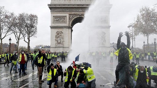Francia: un fin de semana más de protesta de los 'chalecos amarillos'