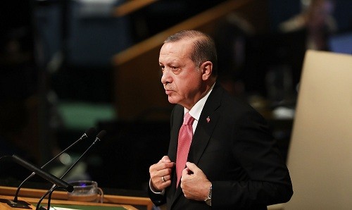 Presidente turco Recep Tayyip Erdogan: Turquía creará una 'zona de seguridad' en Siria