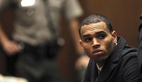 El cantante Chris Brown fue arrestado en París bajo sospecha de violación