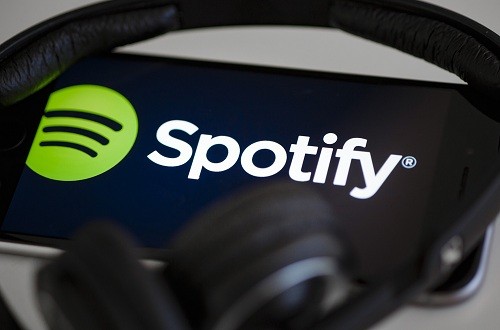 Spotify se toma en serio los podcasts con dos adquisiciones