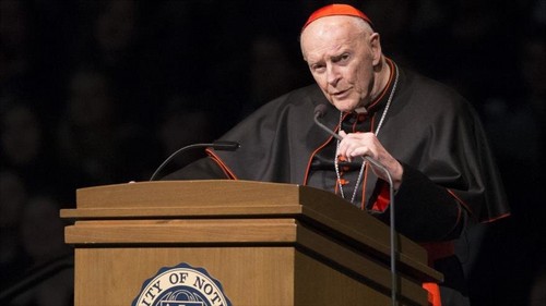 El Vaticano expulsa de la iglesia a Theodore McCarrick, excardenal estadounidense acusado de abusos sexuales
