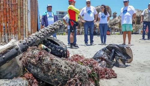 Se recolectó tres toneladas de residuos sólidos en limpieza de fondo de mar en Ancón