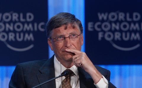 Bill Gates en contra de ayuda económica española a Perú