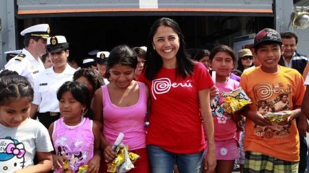 Nadine Heredia lucha por la inversión infantil