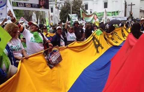 Marchas a favor y en contra de Rafael Correa vienen desarrollándose en Ecuador