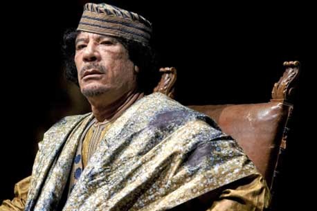 Opositores a Gadafi controlan casi todo Trípoli