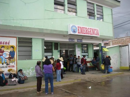 Minsa atiende a niños intoxicados por alimentos en Cajamarca